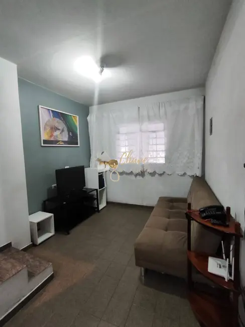 Foto 3 de Sobrado com 6 quartos à venda, 234m2 em Jardim Martini, São Paulo - SP