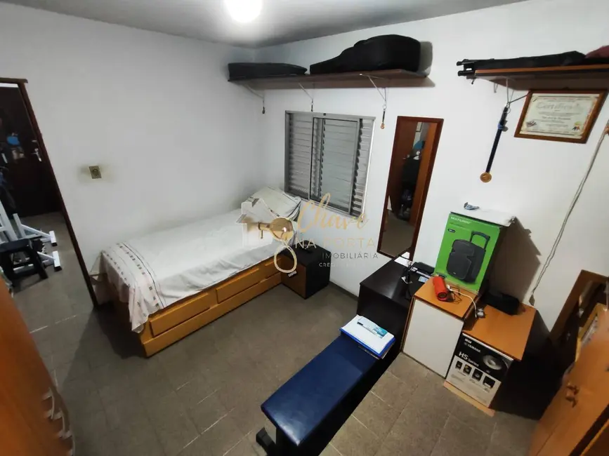 Foto 7 de Sobrado com 6 quartos à venda, 234m2 em Jardim Martini, São Paulo - SP