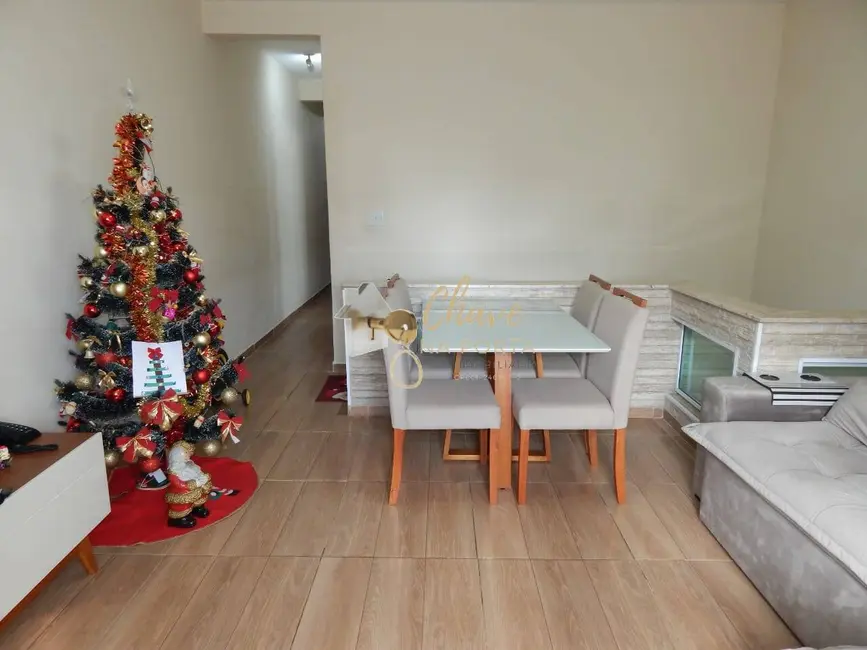 Foto 3 de Casa com 2 quartos à venda, 78m2 em Areia Branca, Santos - SP