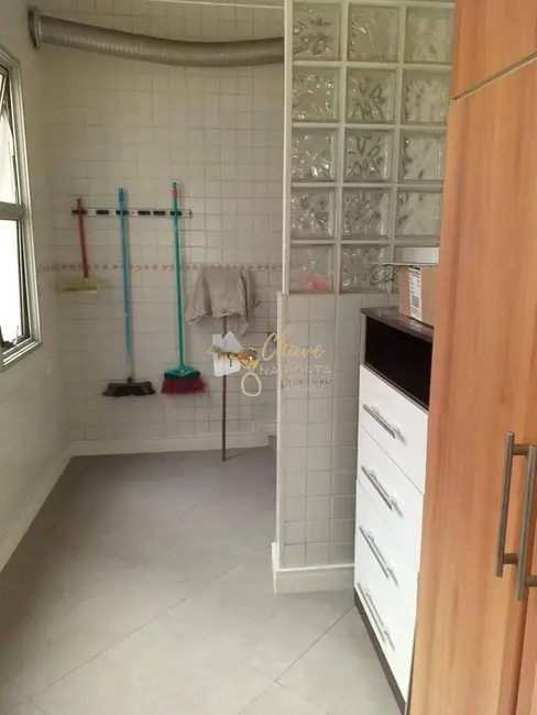 Apartamento com 3 quartos à venda, 180m2 em Aclimação, São Paulo - SP - imagem 7 Foto 7 de Apartamento com 3 quartos à venda, 180m2 em Aclimação, São Paulo - SP