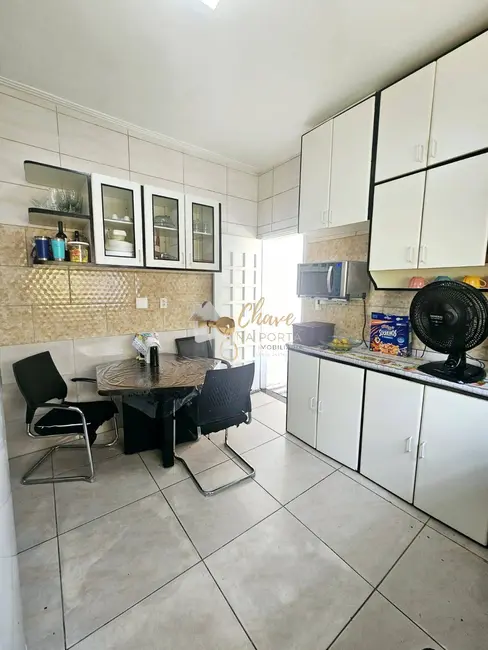Foto 9 de Casa com 2 quartos à venda, 95m2 em Samarita, Sao Vicente - SP