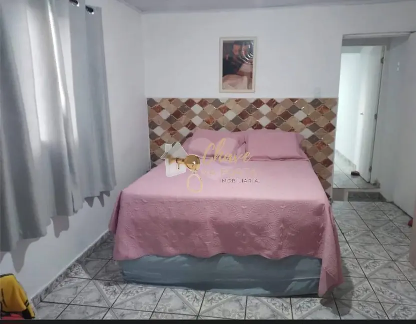 Foto 8 de Casa com 2 quartos à venda, 200m2 em Jardim das Oliveiras, São Paulo - SP