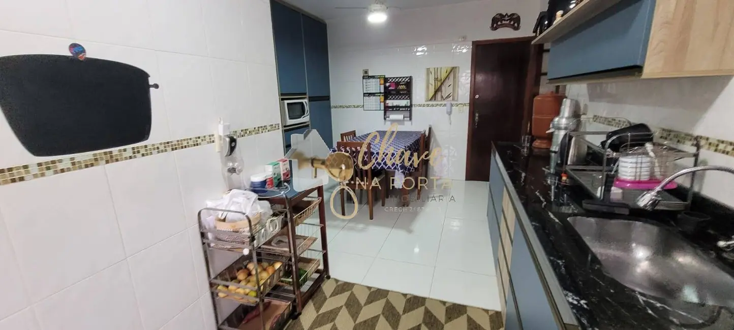 Apartamento com 2 quartos à venda, 132m2 em Campo Grande, Santos - SP - imagem 9 Foto 9 de Apartamento com 2 quartos à venda, 132m2 em Campo Grande, Santos - SP