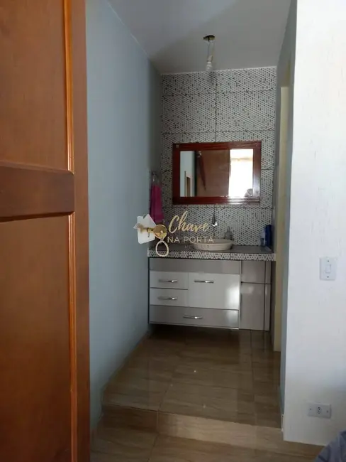 Casa com 6 quartos à venda, 225m2 em Conjunto Habitacional Instituto Adventista, São Paulo - SP - imagem 3 Foto 3 de Casa com 6 quartos à venda, 225m2 em Conjunto Habitacional Instituto Adventista, São Paulo - SP