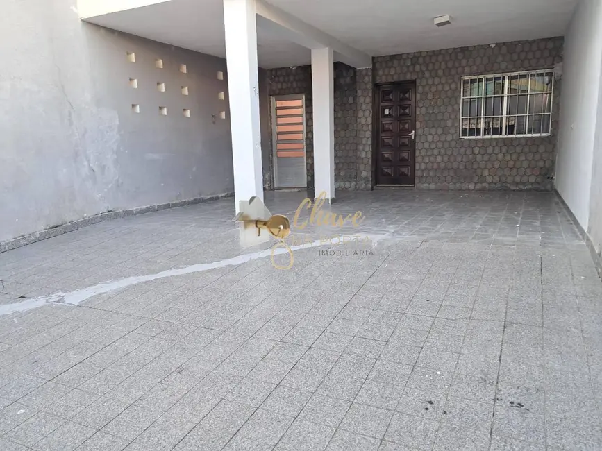 Sobrado com 2 quartos à venda, 120m2 em Parque Maria Helena, São Paulo - SP - imagem 3 Foto 3 de Sobrado com 2 quartos à venda, 120m2 em Parque Maria Helena, São Paulo - SP