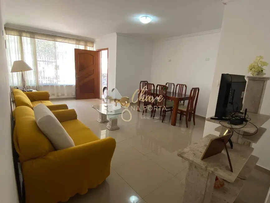 Foto 2 de Casa com 3 quartos à venda, 241m2 em Vila Monumento, São Paulo - SP