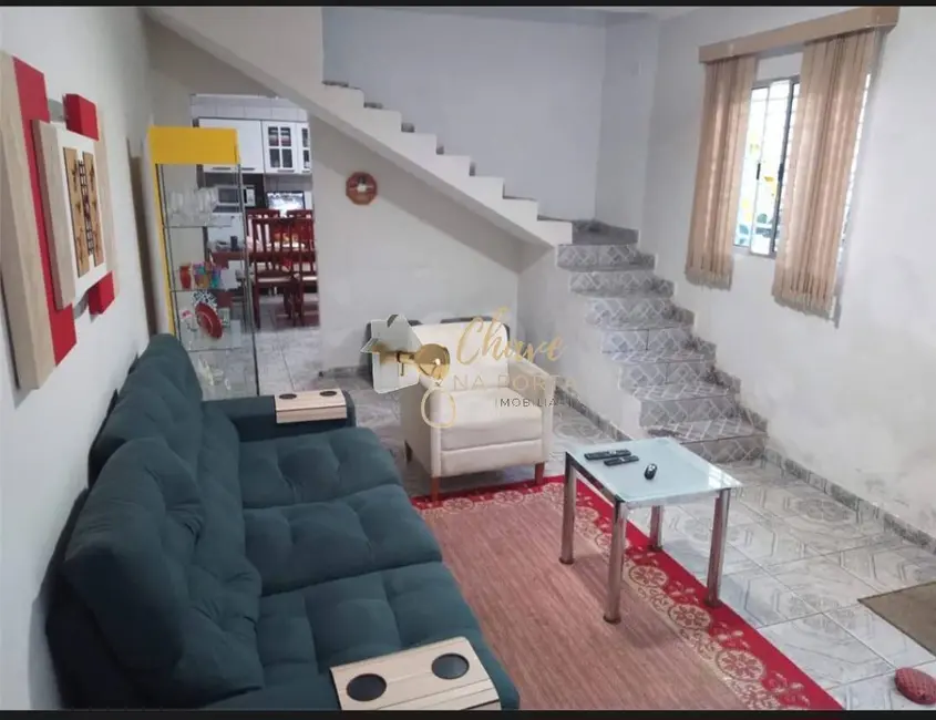 Foto 3 de Casa com 2 quartos à venda, 200m2 em Jardim das Oliveiras, São Paulo - SP