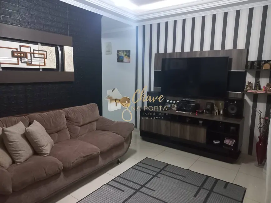 Foto 1 de Casa com 3 quartos à venda, 225m2 em Jardim Aurélio, São Paulo - SP