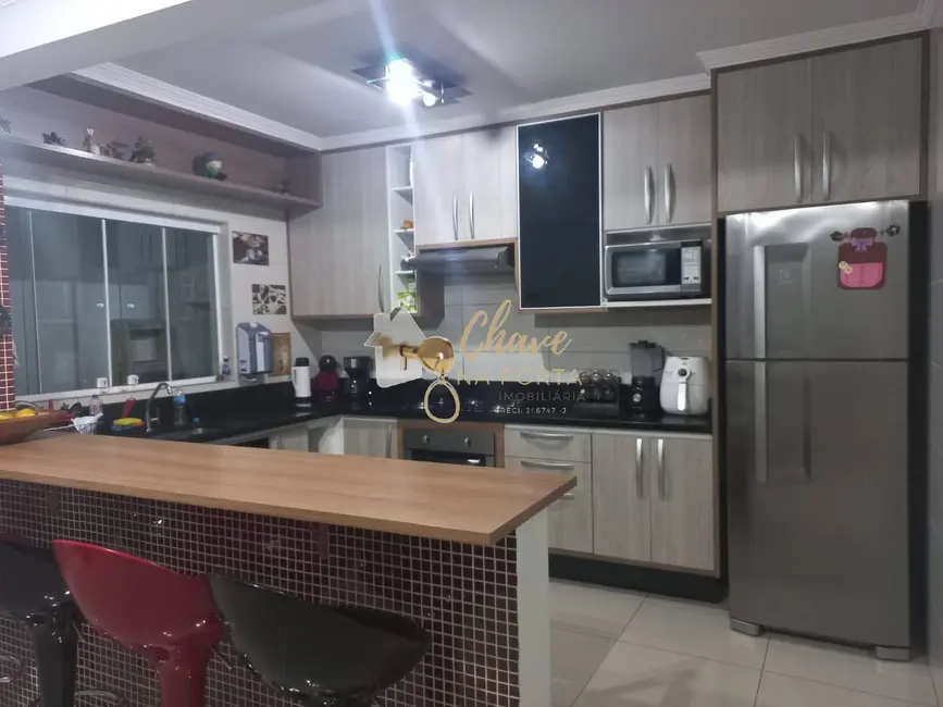 Foto 4 de Casa com 3 quartos à venda, 225m2 em Jardim Aurélio, São Paulo - SP