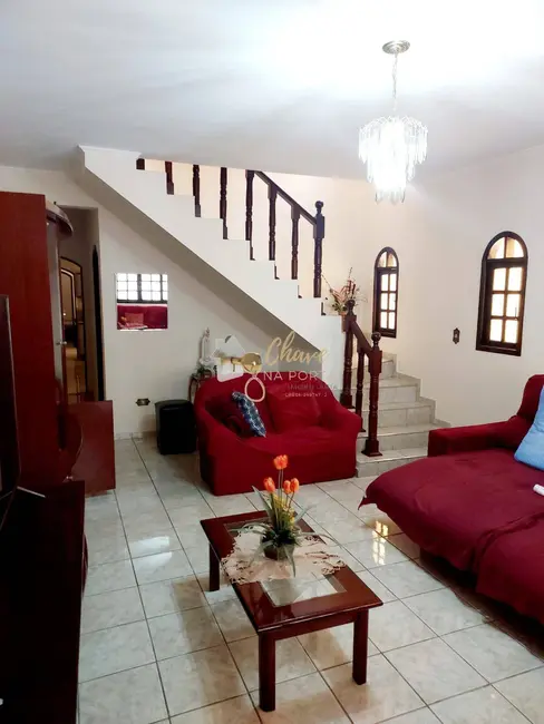 Foto 9 de Casa com 5 quartos à venda, 250m2 em Jardim Senice, São Paulo - SP