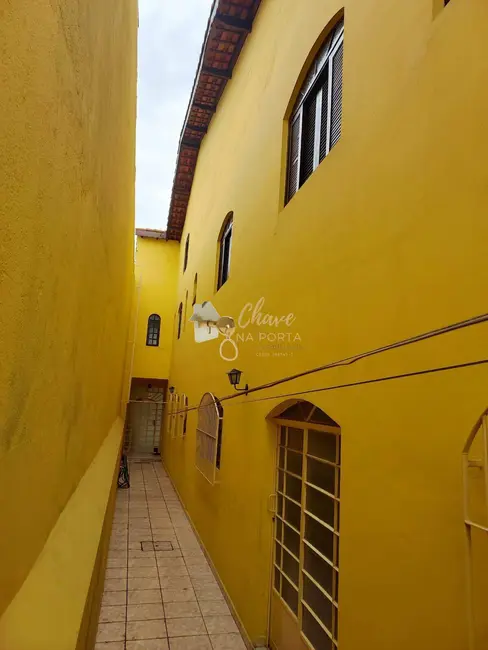 Foto 4 de Casa com 5 quartos à venda, 250m2 em Jardim Senice, São Paulo - SP