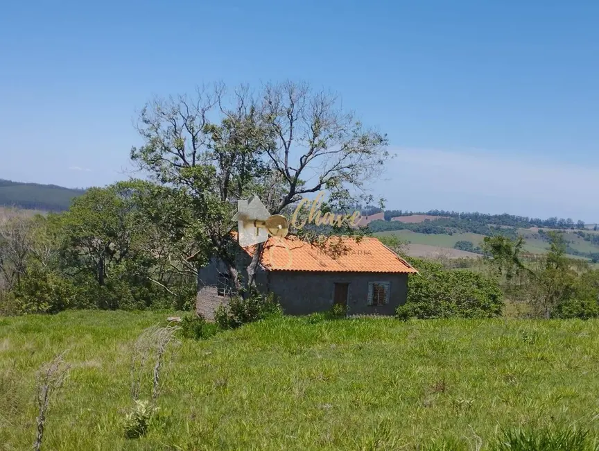 Foto 1 de Casa com 1 quarto à venda, 381200m2 em Chácara Santa Maria, Itapecerica Da Serra - SP