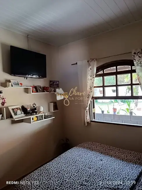 Chácara com 3 quartos à venda, 1000m2 em Centro, Ibiuna - SP - imagem 8 Foto 8 de Chácara com 3 quartos à venda, 1000m2 em Centro, Ibiuna - SP