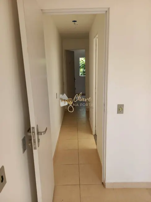 Casa com 2 quartos à venda, 105m2 em Jardim Nossa Senhora das Graças, Cotia - SP - imagem 3 Foto 3 de Casa com 2 quartos à venda, 105m2 em Jardim Nossa Senhora das Graças, Cotia - SP