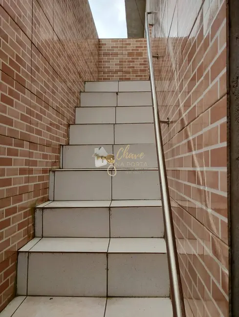 Foto 4 de Sobrado com 9 quartos à venda, 265m2 em Chácara Nani, São Paulo - SP