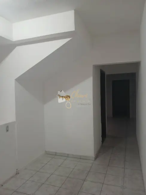 Foto 3 de Casa com 2 quartos à venda, 250m2 em Cidade Intercap, Taboao Da Serra - SP