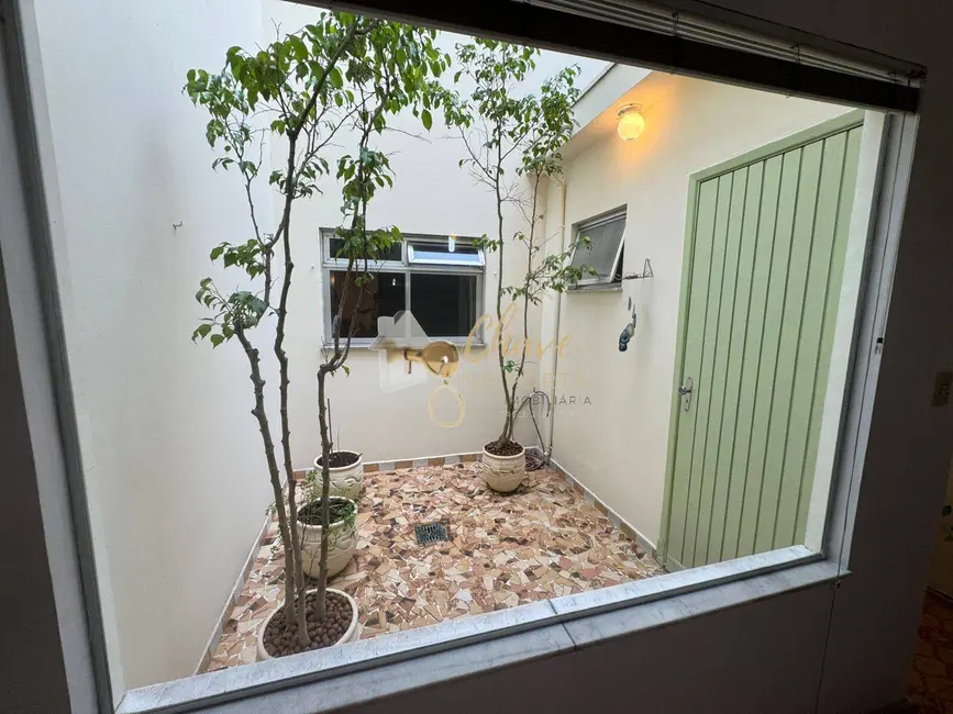 Foto 3 de Sobrado com 3 quartos à venda, 218m2 em Bosque da Saúde, São Paulo - SP