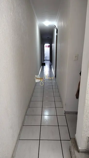 Foto 3 de Casa com 4 quartos à venda, 250m2 em Jardim Campo Limpo (Zona Norte), São Paulo - SP