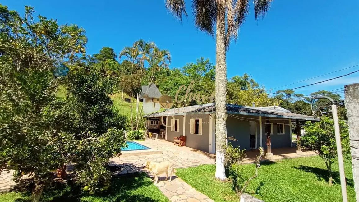 Foto 1 de Chácara com 4 quartos à venda, 500m2 em Itaquaciara, Itapecerica Da Serra - SP