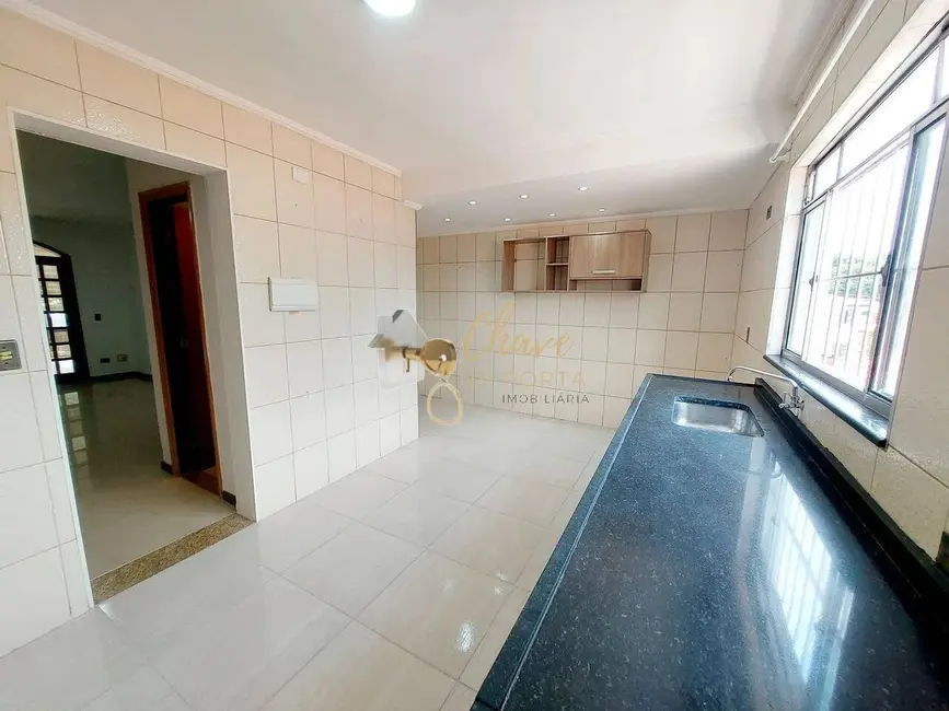 Casa com 3 quartos à venda, 132m2 em Jardim Alvorada (Zona Oeste), São Paulo - SP - imagem 6 Foto 6 de Casa com 3 quartos à venda, 132m2 em Jardim Alvorada (Zona Oeste), São Paulo - SP