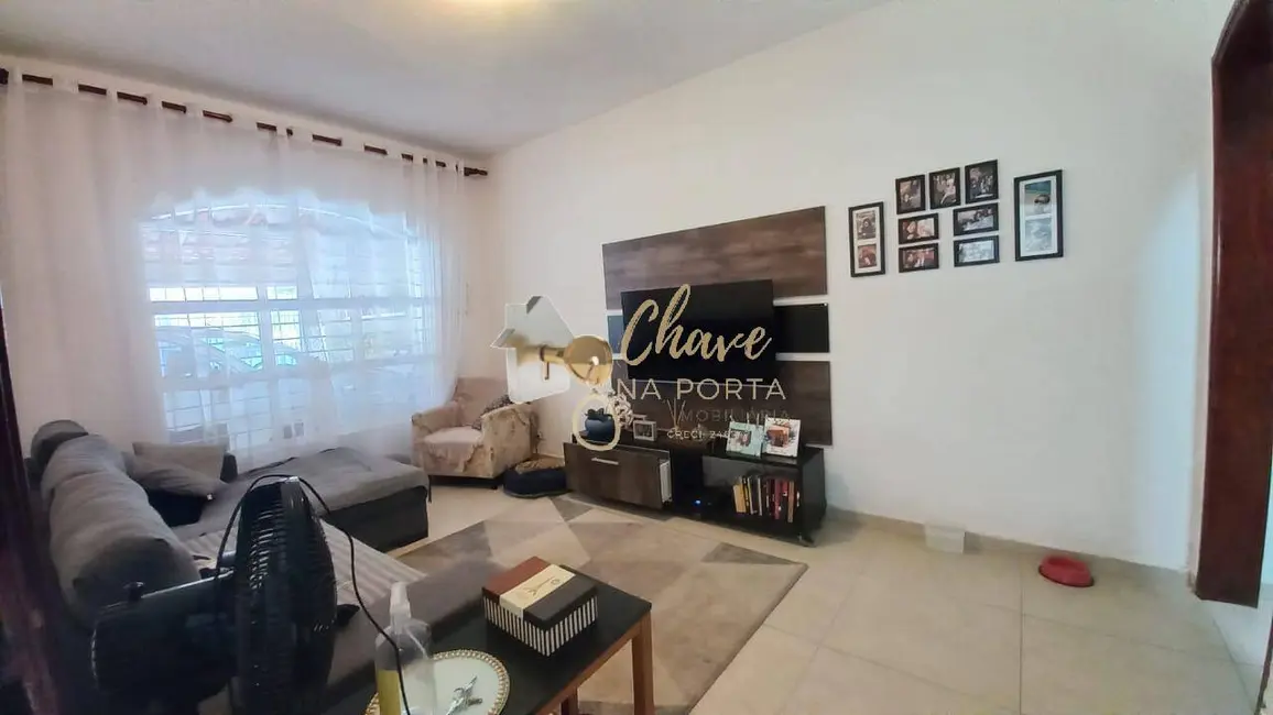 Foto 2 de Casa com 3 quartos à venda, 153m2 em Jardim Maria Antônia Prado, Sorocaba - SP
