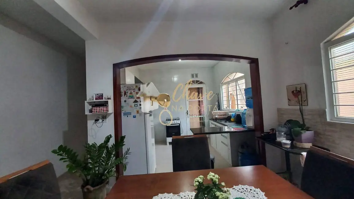 Casa com 3 quartos à venda, 153m2 em Jardim Maria Antônia Prado, Sorocaba - SP - imagem 6 Foto 6 de Casa com 3 quartos à venda, 153m2 em Jardim Maria Antônia Prado, Sorocaba - SP