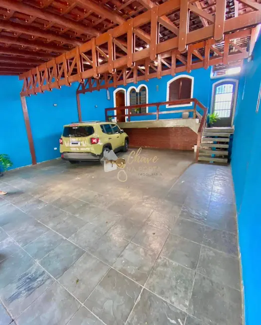 Foto 1 de Casa com 4 quartos à venda, 196m2 em Chácara Agrindus, Taboao Da Serra - SP