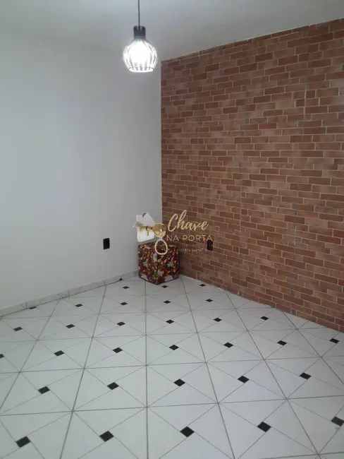 Casa com 3 quartos à venda, 250m2 em Jardim Regis, São Paulo - SP - imagem 2 Foto 2 de Casa com 3 quartos à venda, 250m2 em Jardim Regis, São Paulo - SP