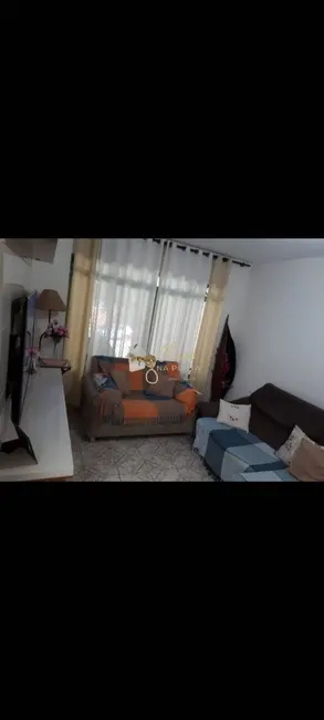 Foto 2 de Casa com 2 quartos à venda, 225m2 em Jardim Iracema, São Paulo - SP