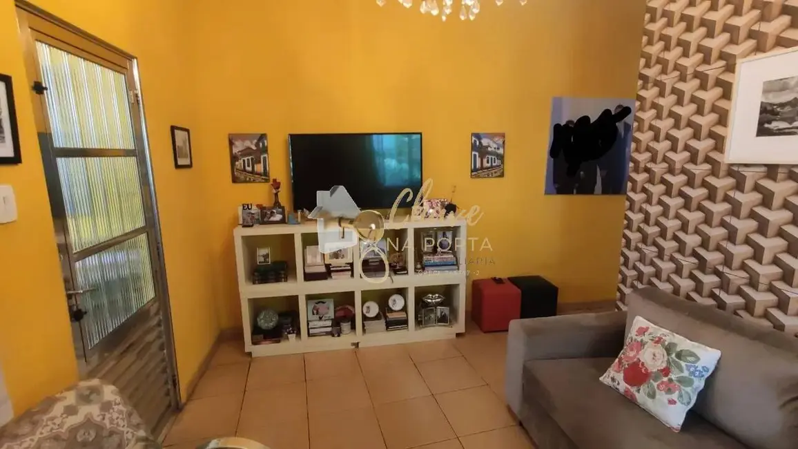 Foto 2 de Casa com 4 quartos à venda, 160m2 em Jardim Tupi, São Paulo - SP