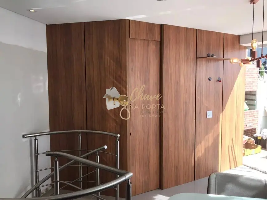 Cobertura com 3 quartos à venda, 150m2 em Jardim Maria Rosa, Taboao Da Serra - SP - imagem 6 Foto 6 de Cobertura com 3 quartos à venda, 150m2 em Jardim Maria Rosa, Taboao Da Serra - SP