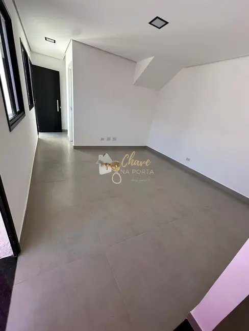 Foto 1 de Casa com 2 quartos à venda, 77m2 em Jardim Petrópolis, Cotia - SP