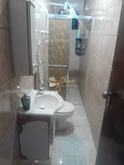 Foto 3 de Casa com 2 quartos à venda, 125m2 em Cidade Santa Júlia, Itapecerica Da Serra - SP