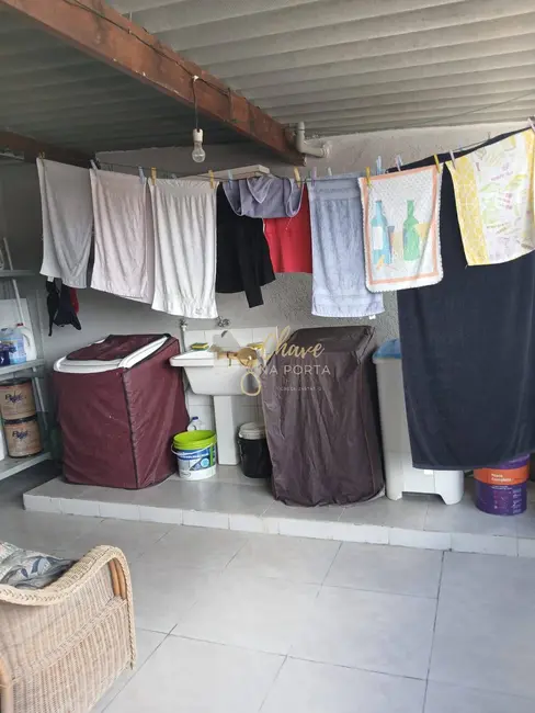 Foto 8 de Casa com 4 quartos à venda, 150m2 em Parque das Cerejeiras, São Paulo - SP