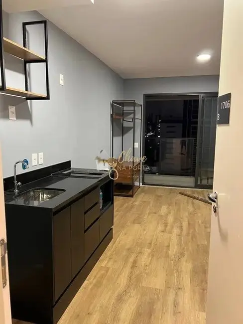 Foto 1 de Apartamento com 1 quarto à venda e para alugar, 27m2 em Vila Pompéia, São Paulo - SP