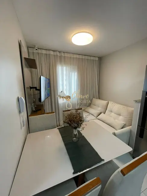 Foto 2 de Apartamento com 2 quartos à venda, 32m2 em Parque Fongaro, São Paulo - SP