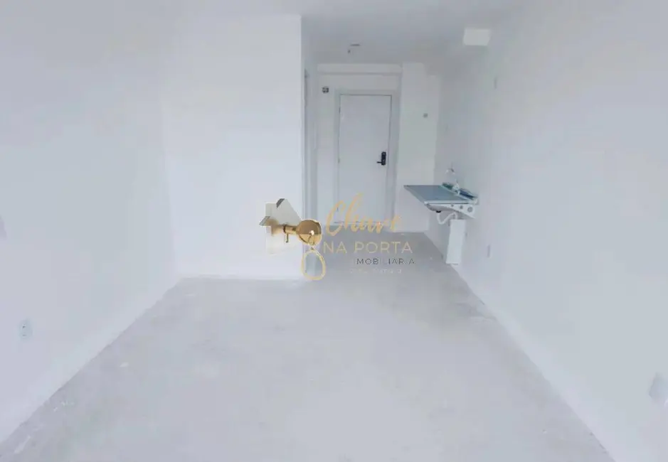 Kitnet com 1 quarto à venda, 28m2 em Pinheiros, São Paulo - SP - imagem 3 Foto 3 de Kitnet com 1 quarto à venda, 28m2 em Pinheiros, São Paulo - SP