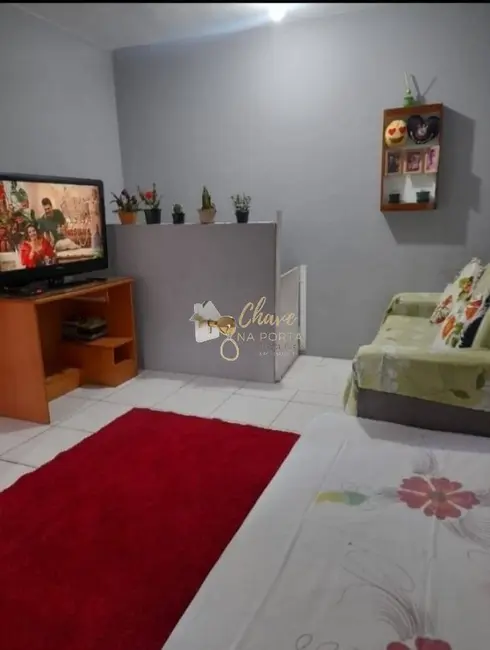 Foto 1 de Casa com 2 quartos à venda, 50m2 em Jardim Valo Verde, Embu Das Artes - SP