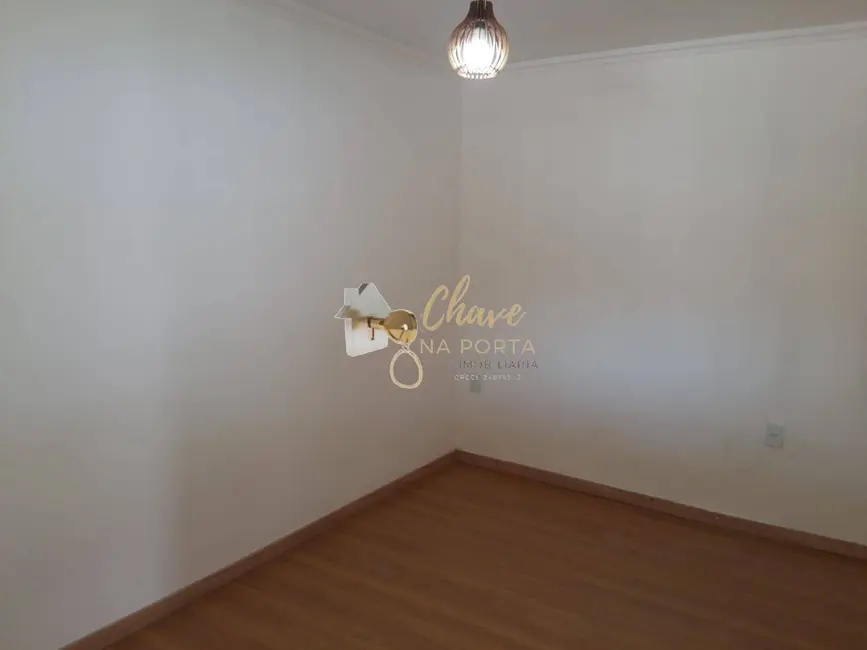 Sobrado com 5 quartos à venda, 250m2 em Jardim Regis, São Paulo - SP - imagem 8 Foto 8 de Sobrado com 5 quartos à venda, 250m2 em Jardim Regis, São Paulo - SP