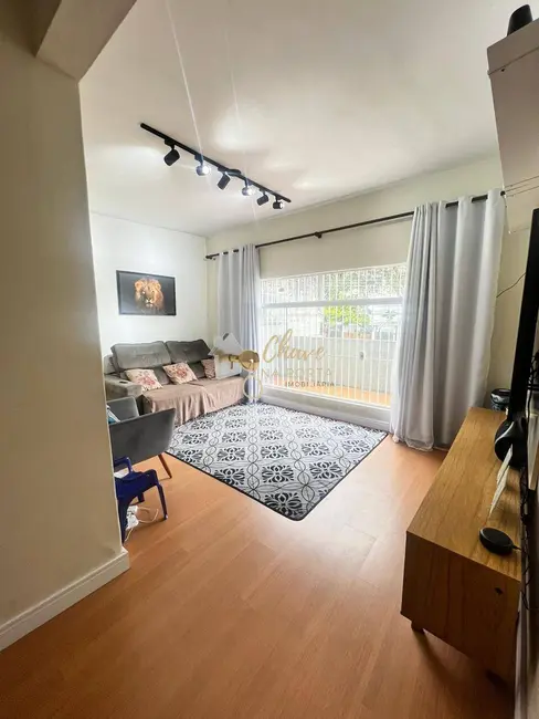 Foto 1 de Casa com 2 quartos à venda, 108m2 em Jardim Itacolomi, São Paulo - SP