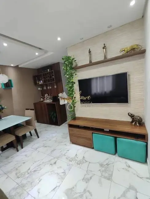 Foto 3 de Casa de Condomínio com 2 quartos à venda, 62m2 em Parque Guarani, São Paulo - SP