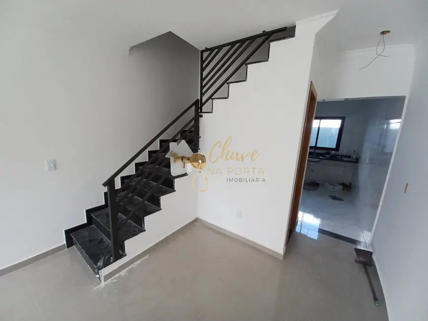 Foto 2 de Casa com 2 quartos à venda, 65m2 em Jardim Patente Novo, São Paulo - SP