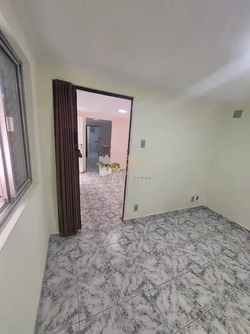 Foto 9 de Casa com 6 quartos à venda, 252m2 em Vila Dalva, São Paulo - SP