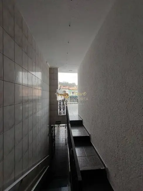 Foto 2 de Casa com 6 quartos à venda, 252m2 em Vila Dalva, São Paulo - SP