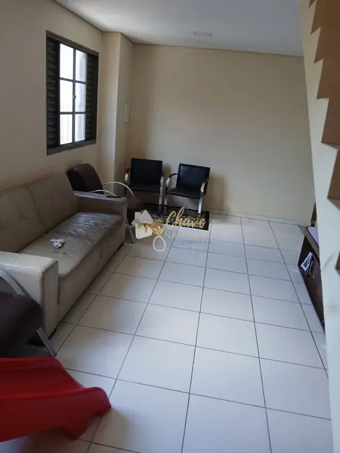 Foto 2 de Casa com 5 quartos à venda, 290m2 em Conjunto Habitacional Instituto Adventista, São Paulo - SP
