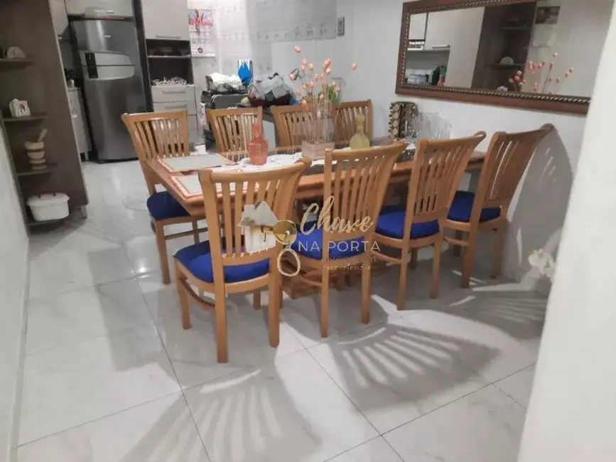 Foto 2 de Casa com 2 quartos à venda, 60m2 em Jardim Lallo, São Paulo - SP