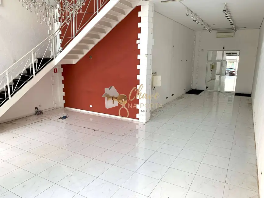 Foto 1 de Sala Comercial para alugar, 230m2 em Vila Suzana, São Paulo - SP