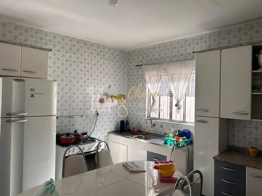 Foto 6 de Casa com 4 quartos à venda, 300m2 em Jardim Lídia, São Paulo - SP