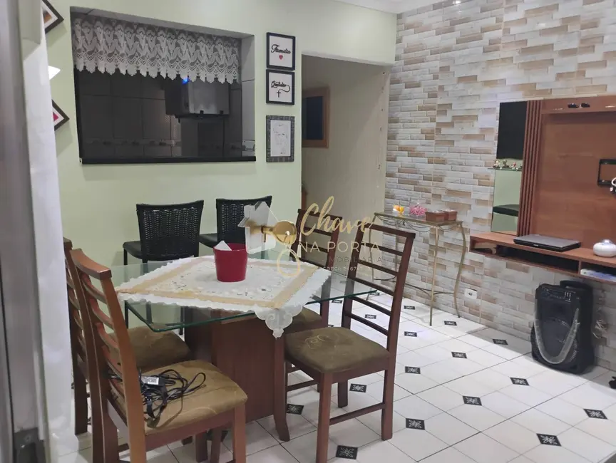 Sobrado com 3 quartos à venda, 125m2 em Jardim Capela, São Paulo - SP - imagem 4 Foto 4 de Sobrado com 3 quartos à venda, 125m2 em Jardim Capela, São Paulo - SP