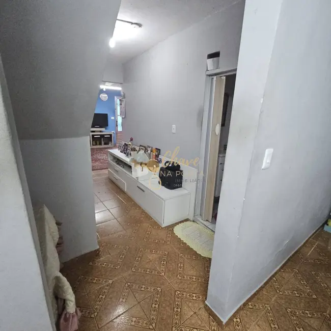 Sobrado com 3 quartos à venda, 200m2 em Jardim Sônia Regina, São Paulo - SP - imagem 5 Foto 5 de Sobrado com 3 quartos à venda, 200m2 em Jardim Sônia Regina, São Paulo - SP